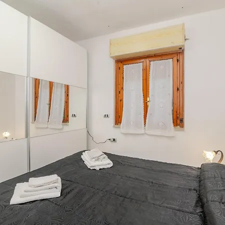 公寓 Casa Murticciola 马达莱纳